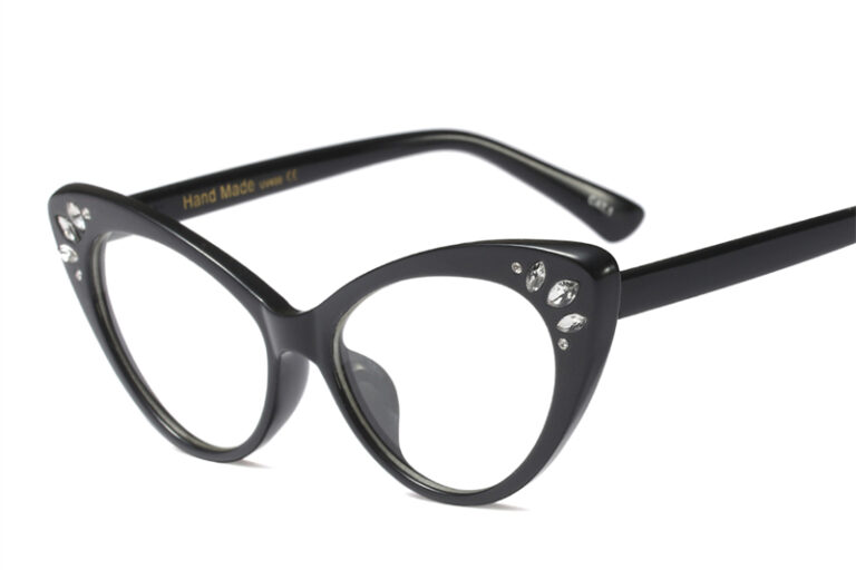 46 Plastic Eyeglasses (1)