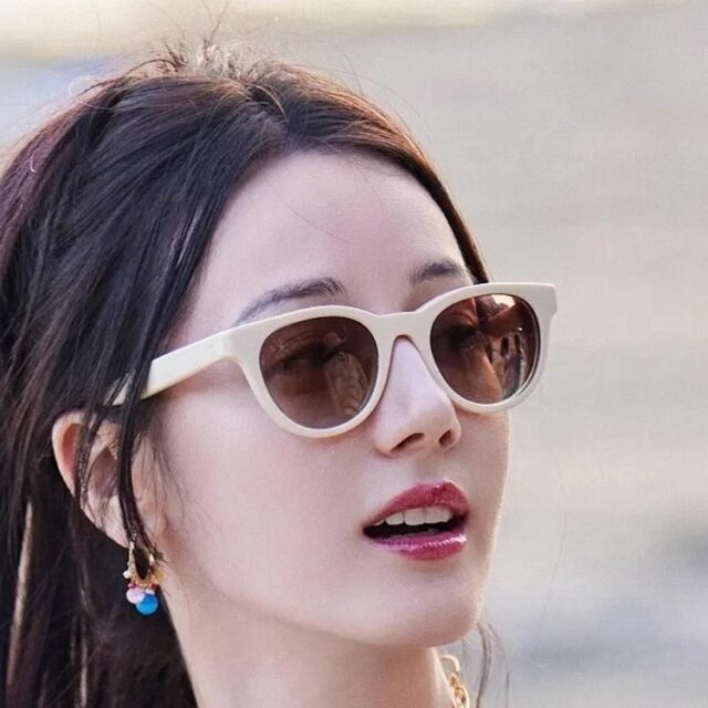 White Frame Cat-Eye Sunglasses
