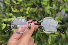 V19 Acetate Eyeglass Frames