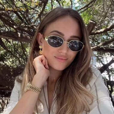 Vintage gold oval metal sunglasses