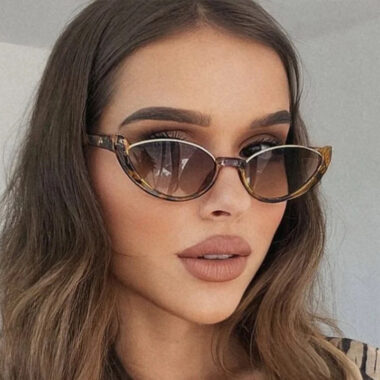 Cat-eye half frame Y2K sunglasses